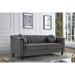 Pernilla chesterfield deals sofa